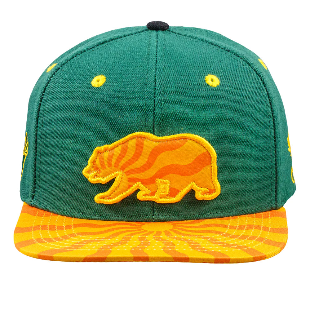 Grassroots California Teapot Removable Bear Green Snapback Hat