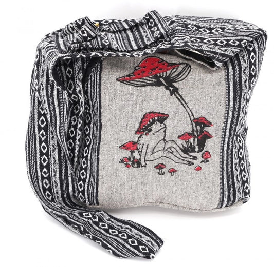 Gheri Cotton with Frog Mushroom Print Crossbody Bag