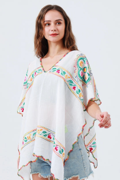 Reversible Geometric Kimono in White