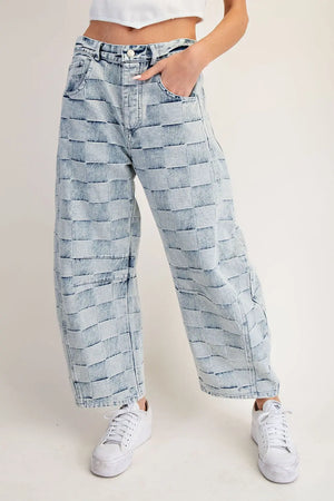 Checkered Barrel Leg Jeans – Acid Wash