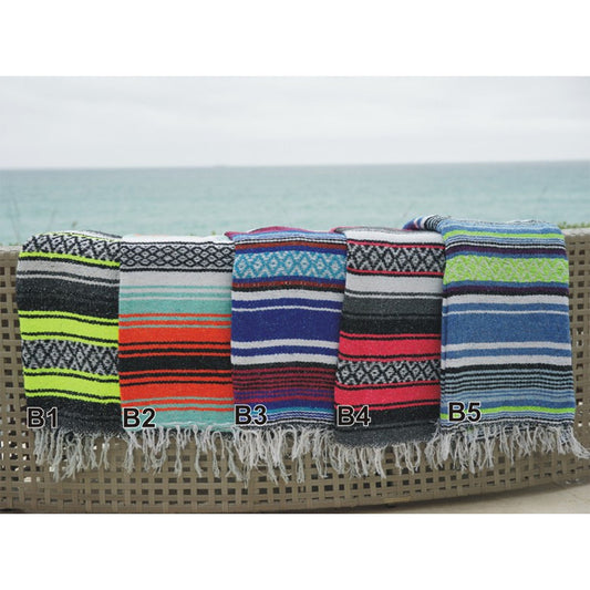 Falsa Blanket  -Bright Tones