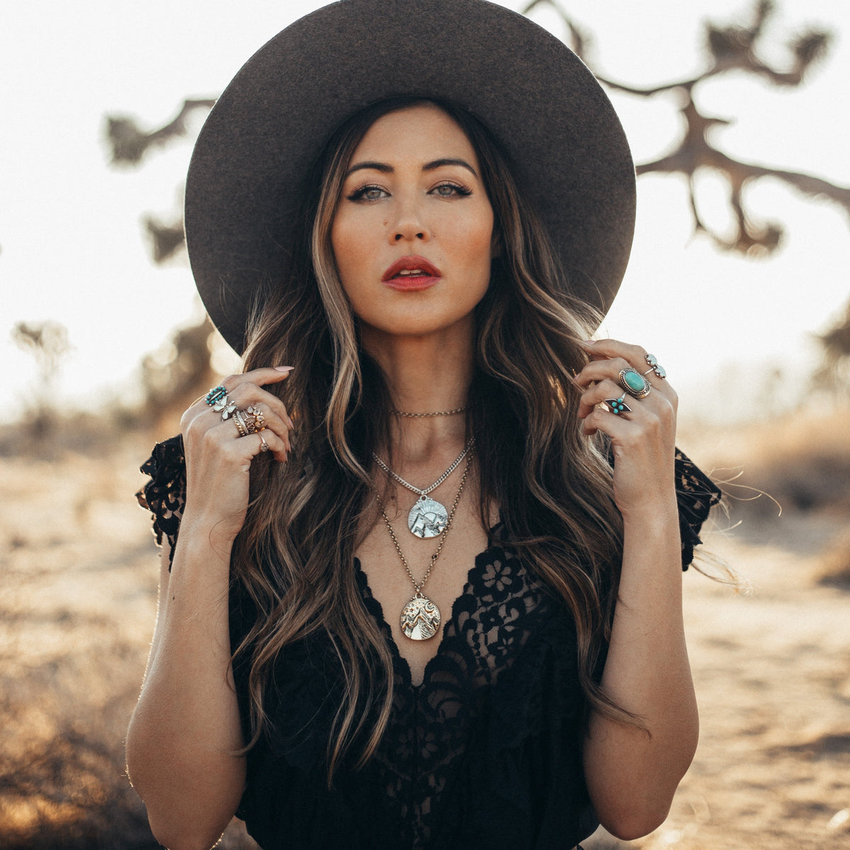Mountains of the Sun Necklace | Silver