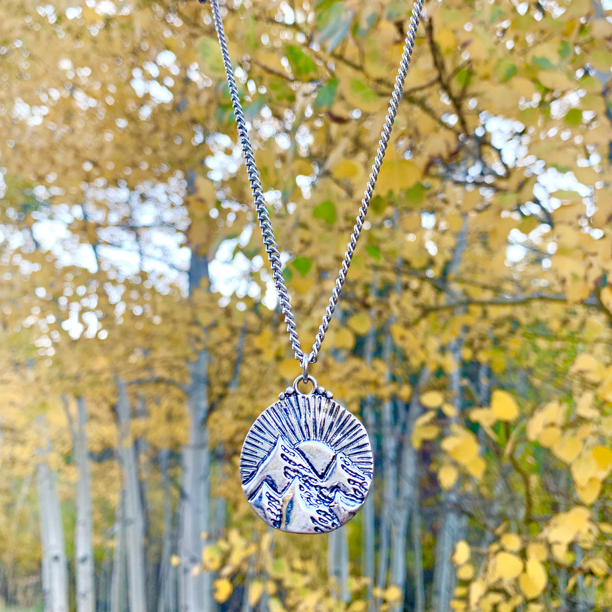 Mountains of the Sun Necklace | Silver